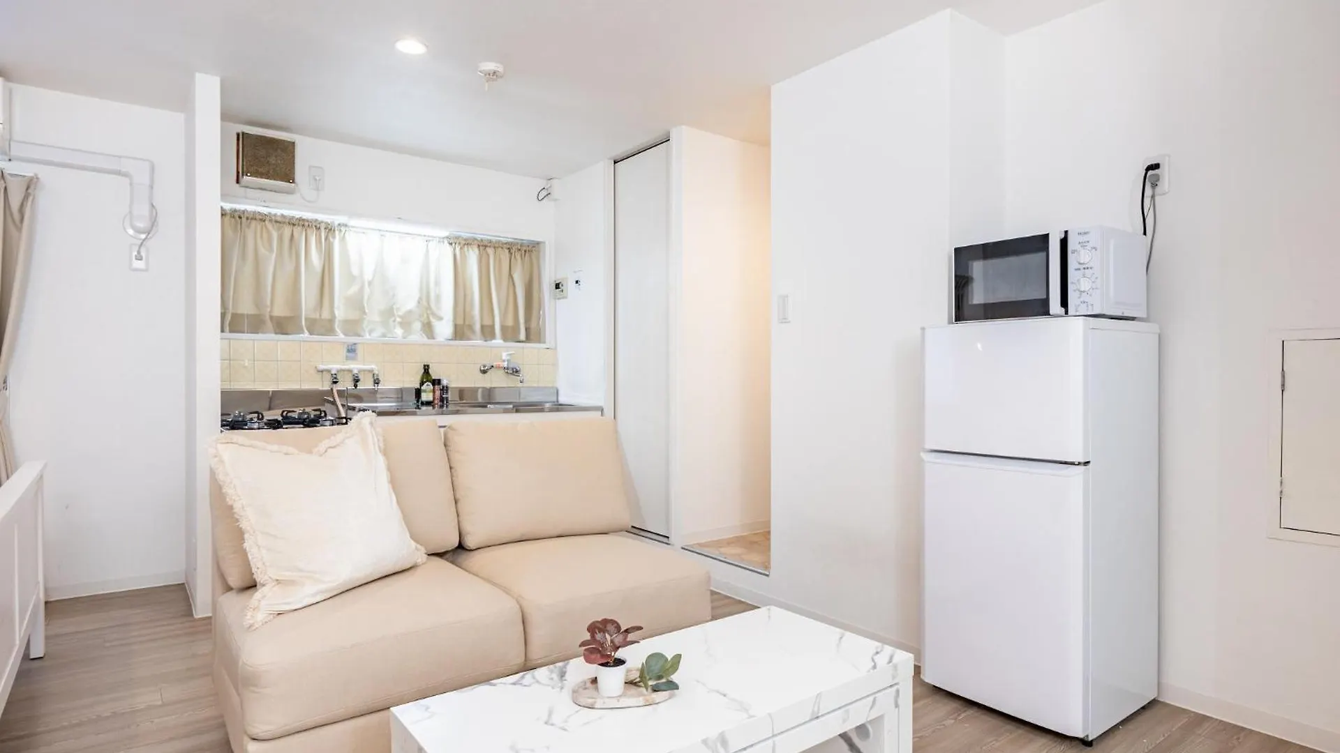 Bijou Suites Granpia Osaka Apartment